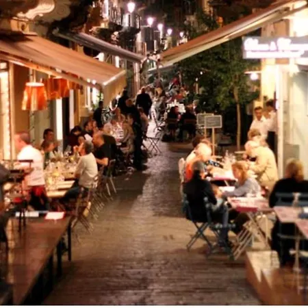 Charming In With Balcony And View Lägenhet Catania